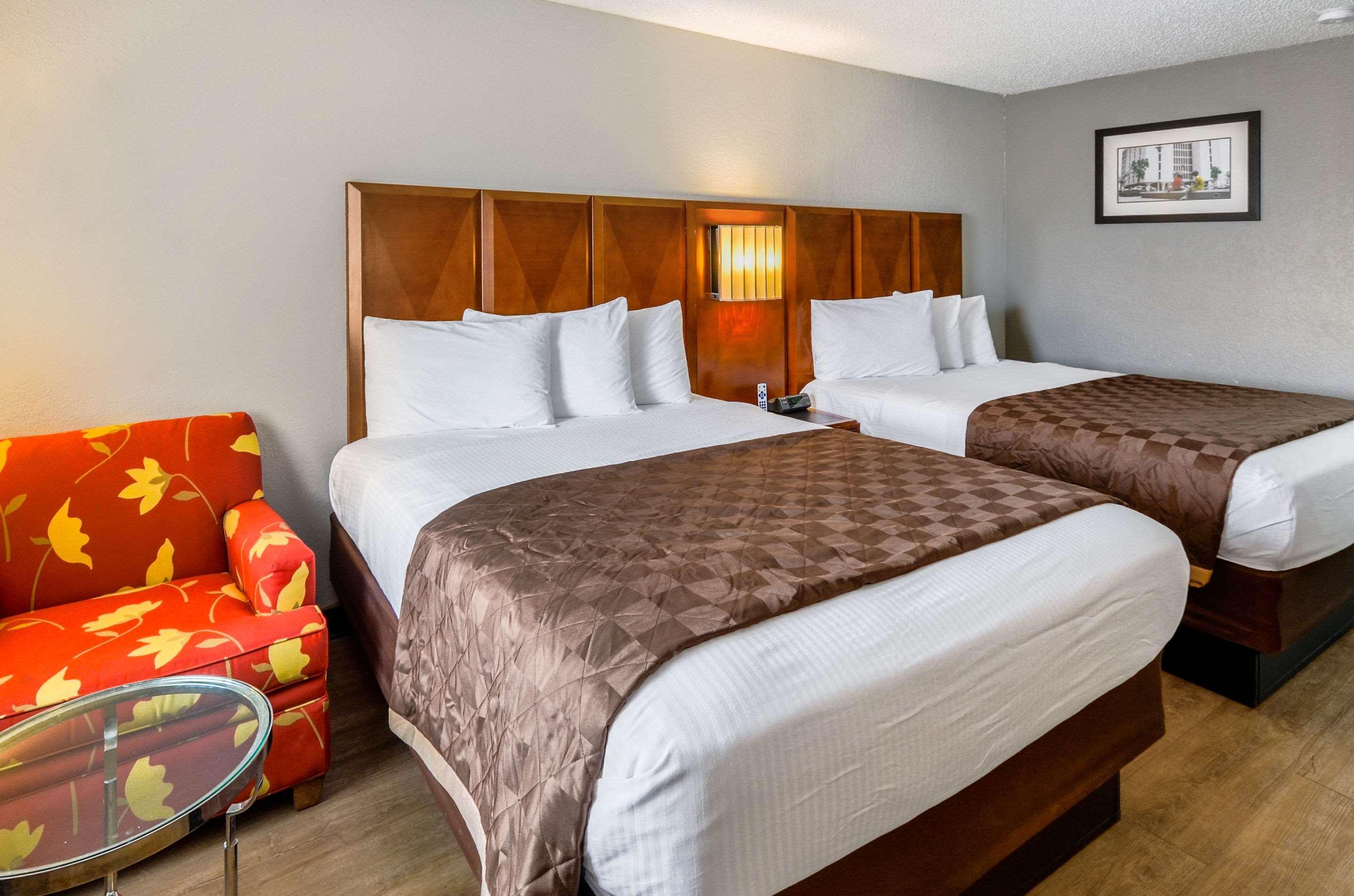 Inn Rodeway - Ashley Phosphate 2*