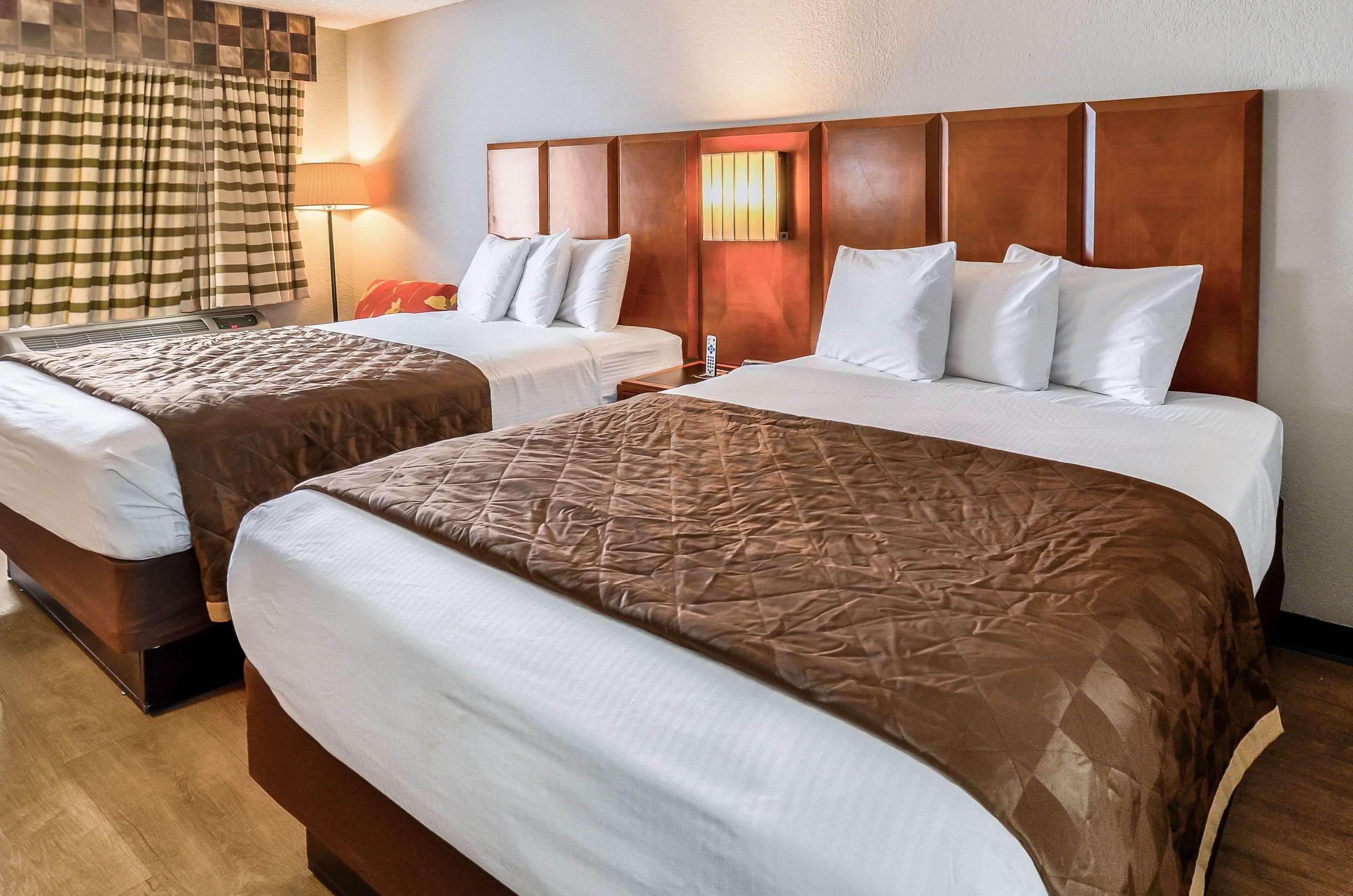Inn Rodeway - Ashley Phosphate 2*