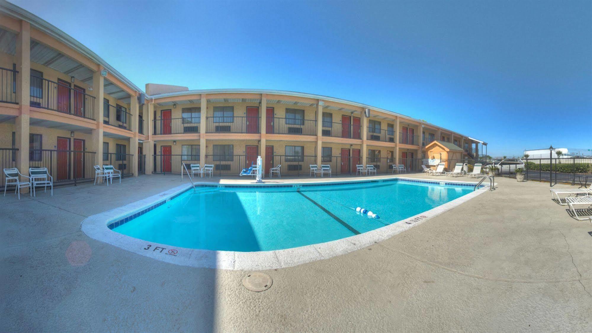Rodeway - Ashley Phosphate Inn
